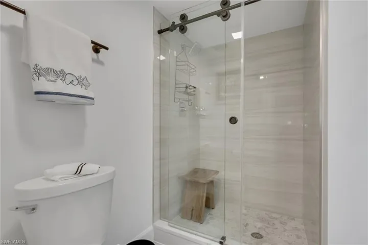 788 Park Shore Dr E14, Naples, Florida 34103