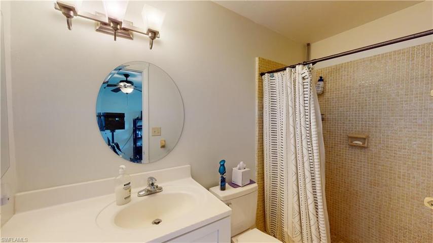 4842  Tudor  DR, CAPE CORAL, FL 33904