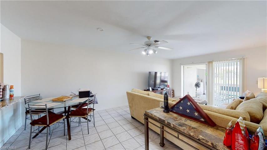 4842  Tudor  DR, CAPE CORAL, FL 33904