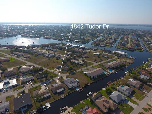 4842  Tudor  DR, CAPE CORAL, FL 33904