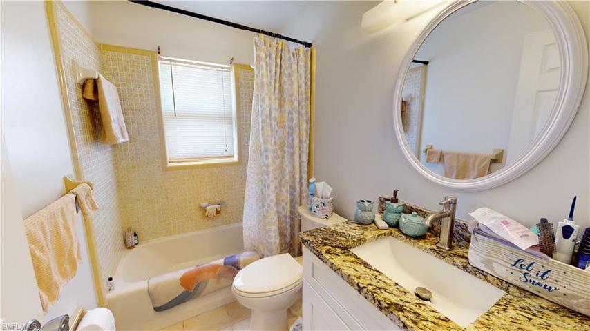 4842  Tudor  DR, CAPE CORAL, FL 33904