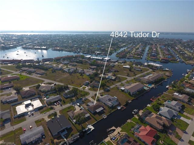 4842  Tudor  DR, CAPE CORAL, FL 33904