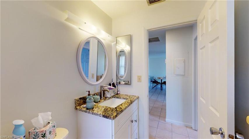 4842  Tudor  DR, CAPE CORAL, FL 33904