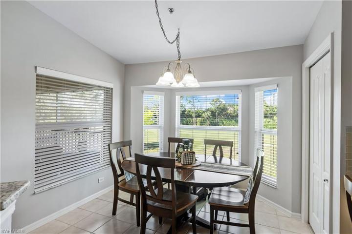 2865 Cypress Trace CIR # 202, NAPLES FL 34119