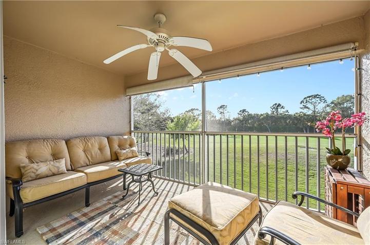 2865 Cypress Trace CIR # 202, NAPLES FL 34119