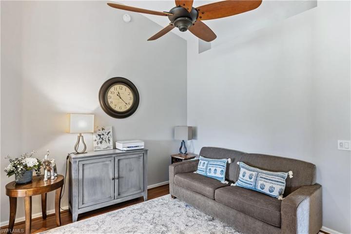2865 Cypress Trace CIR # 202, NAPLES FL 34119
