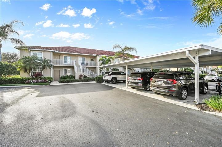 2865 Cypress Trace CIR # 202, NAPLES FL 34119