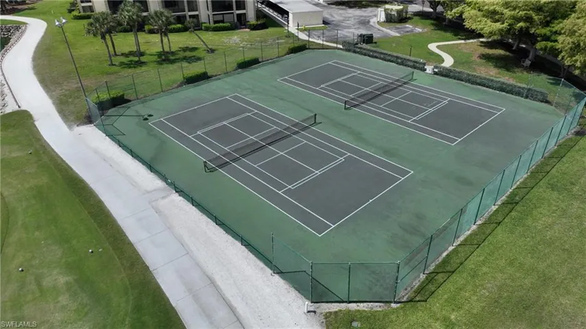 12150 Kelly Sands Way 607, Fort Myers, Florida 33908