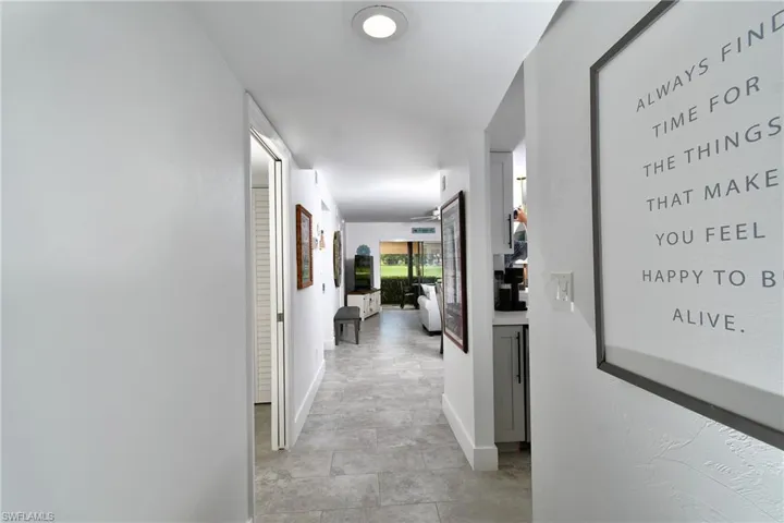 12150 Kelly Sands Way 607, Fort Myers, Florida 33908