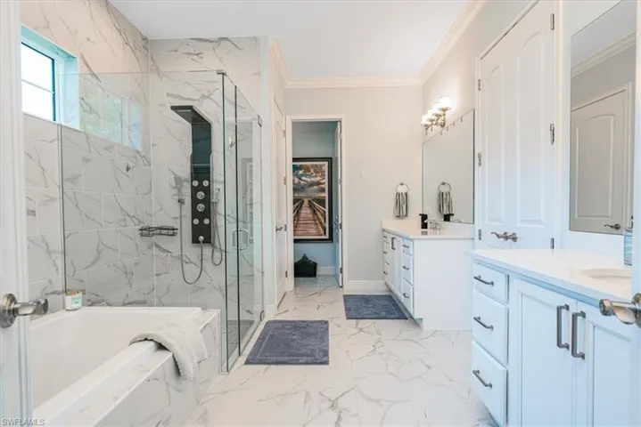 Master Suite Bath with Large walk in Shower, Tub, double sinks and Large Walk-in Closet
