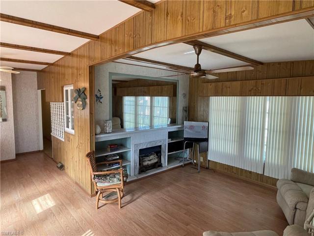 123  Flame  LN, North Fort Myers, FL 33917