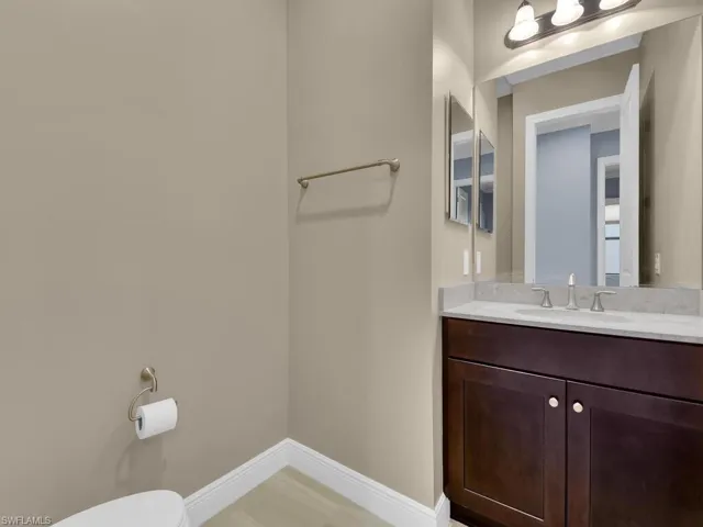 Powder Room Off Of Foyer