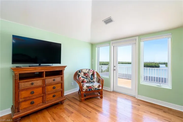 5427  Osprey  CT, Sanibel, FL 33957