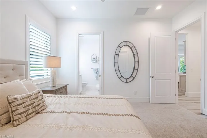 14244 Laguna Springs Ln, Naples, Florida 34114