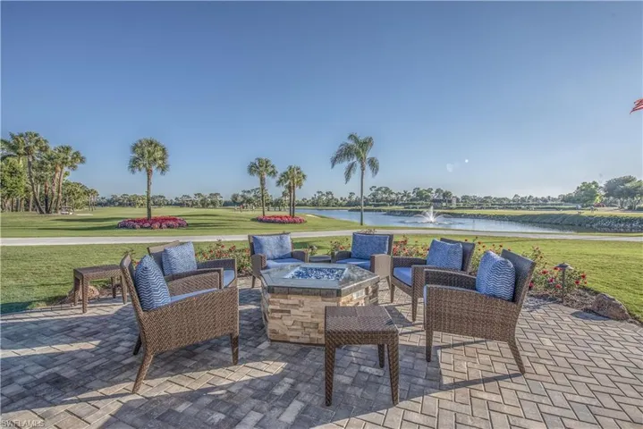 Bears Paw Clubhouse