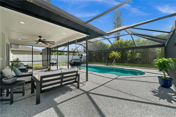 2141 Sw 5th Ave, Cape Coral, Florida 33991
