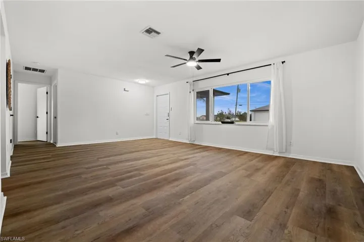 2141 Sw 5th Ave, Cape Coral, Florida 33991