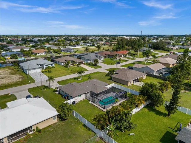 2141 Sw 5th Ave, Cape Coral, Florida 33991
