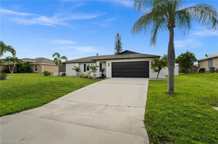 2141 Sw 5th Ave, Cape Coral, Florida 33991
