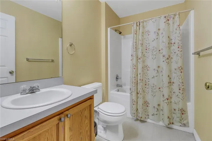 212 NW 26th  AVE, Cape Coral, FL 33993