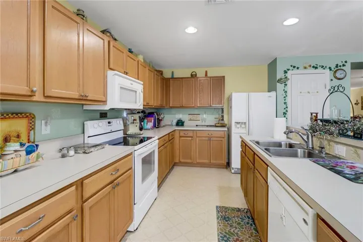 212 NW 26th  AVE, Cape Coral, FL 33993