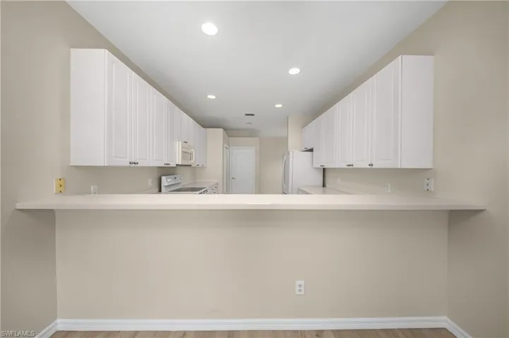 2045 Crestview Way A10, Naples, Florida 34119
