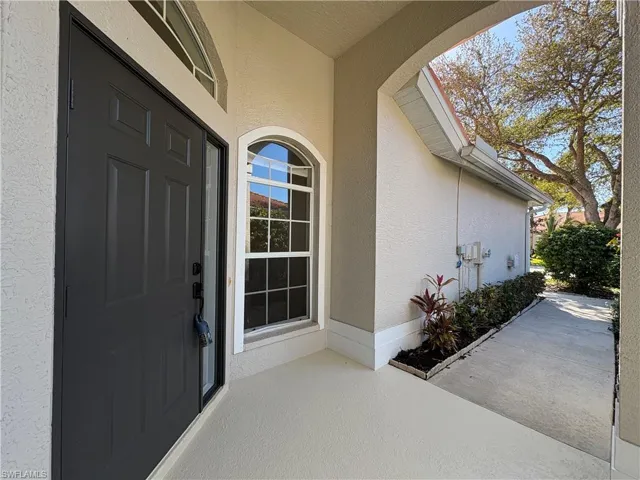 2045 Crestview Way A10, Naples, Florida 34119