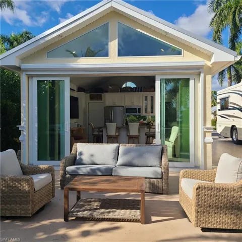 View of patio / terrace with an outdoor living space