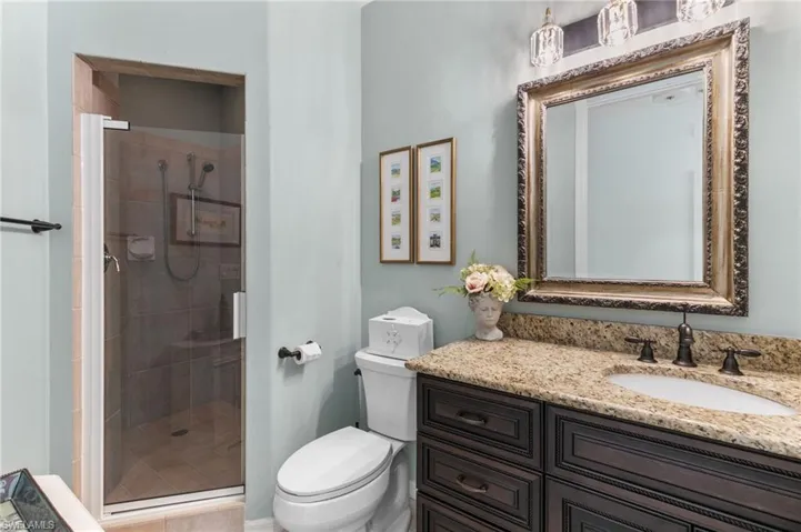 166  Barefoot  CIR, Bonita Springs, FL 34134