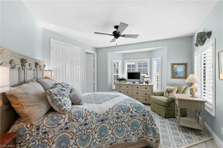 166  Barefoot  CIR, Bonita Springs, FL 34134