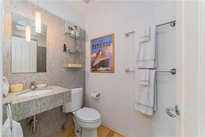 883  Galleon  DR, Naples, FL 34102