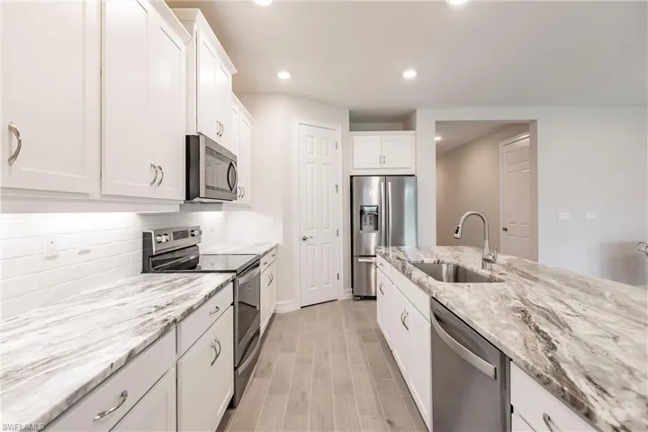 3800  Crosswater  DR, North Fort Myers, FL 33917