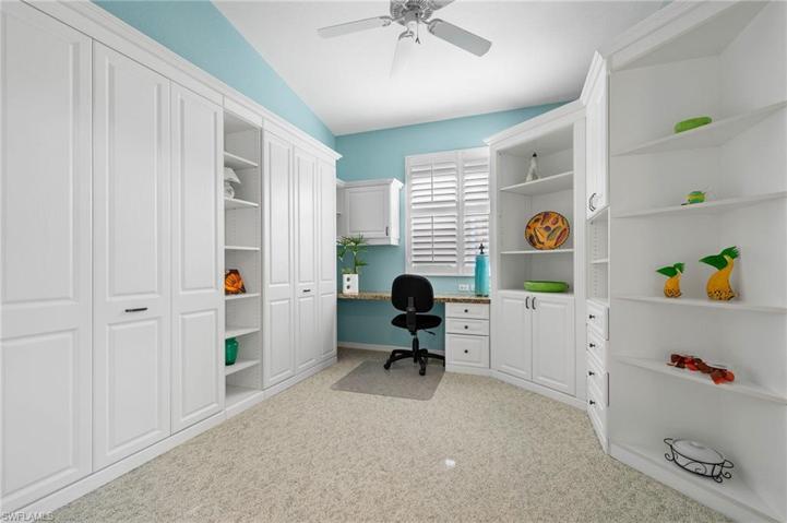Den/Flex Room