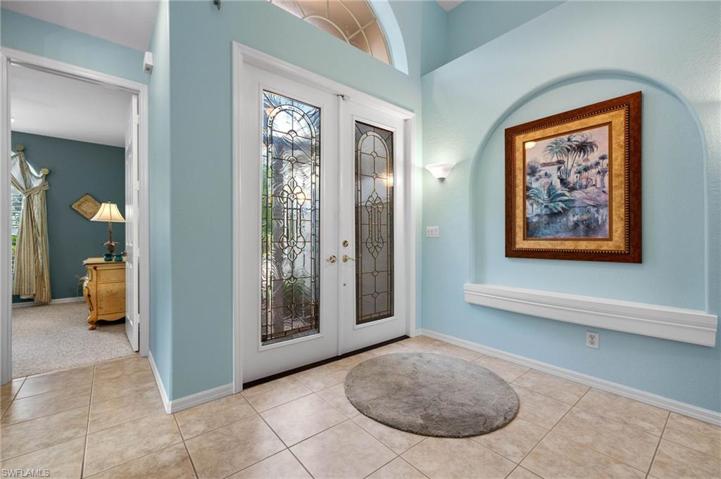Foyer/Entry