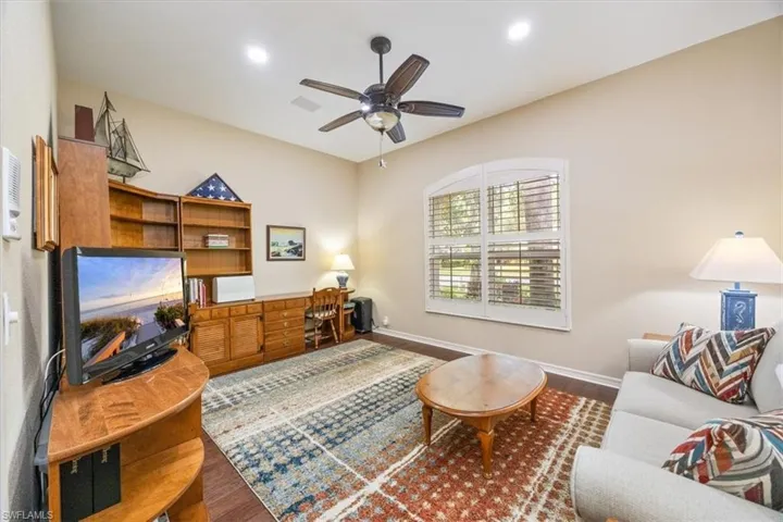 3902  Midshore  DR, Naples, FL 34109