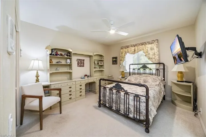 3902  Midshore  DR, Naples, FL 34109