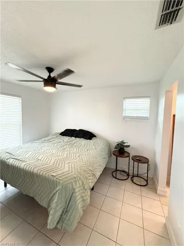 24  Charwood  CIR, Lehigh Acres, FL 33936