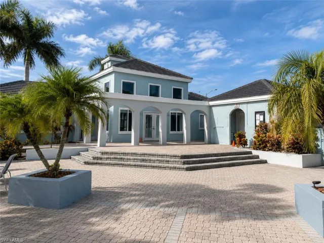 13545 Eagle Ridge Dr 825, Fort Myers, Florida 33912