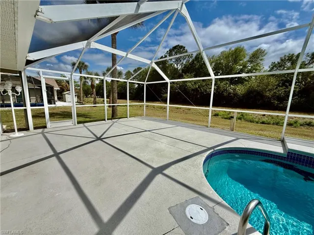 Extra large deck space