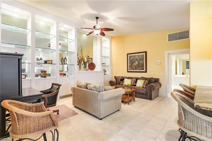 4994  Ventura  CT, Naples, FL 34109