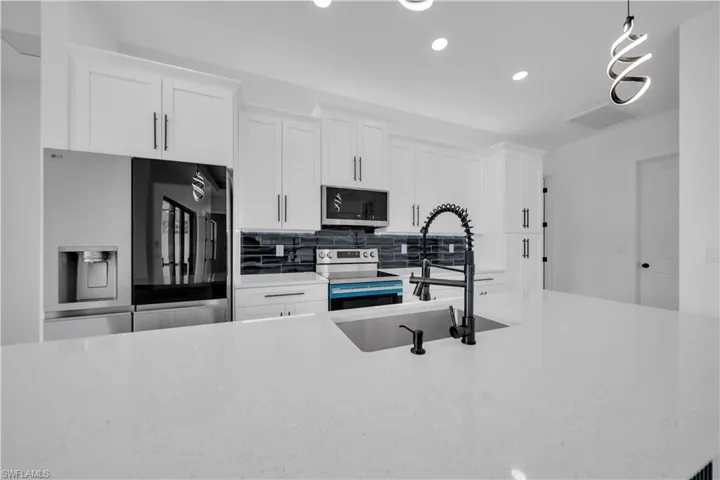 731 La Plata Ave, Lehigh Acres, Florida 33974