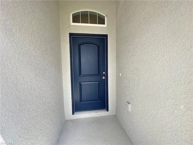 Welcome HomeFront Door Entry