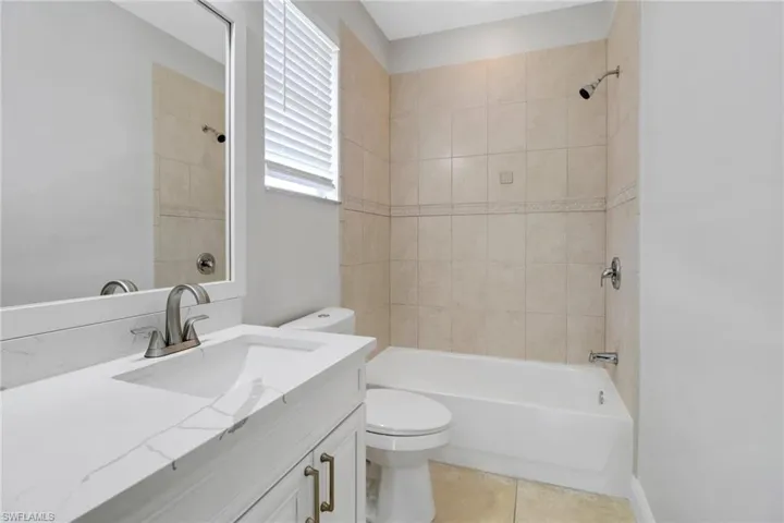 2221 Everglades Blvd S, Naples Fl 34117