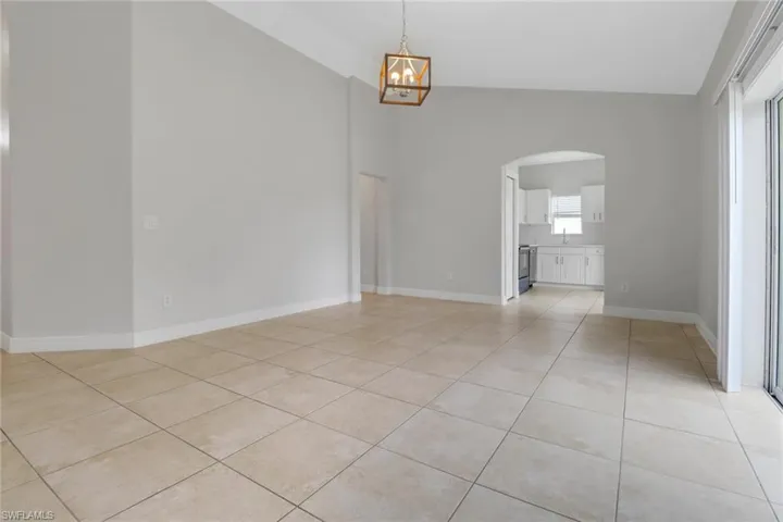 2221 Everglades Blvd S, Naples Fl 34117