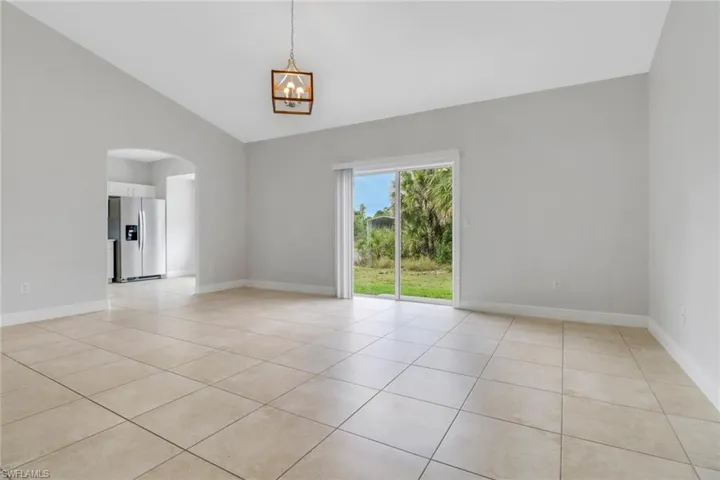 2221 Everglades Blvd S, Naples Fl 34117