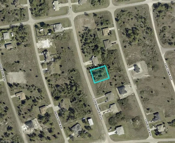 957/959 Eisenhower Blvd, Lehigh Acres, Florida 33974