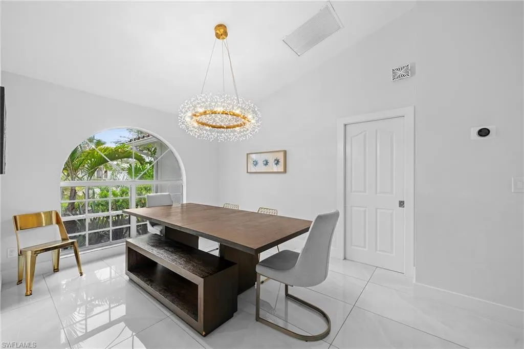 8139 Las Palmas WAY, Naples, FL 34109,224089642