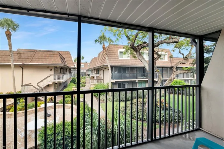 87 Collier Blvd J18, Marco Island, Florida 34145