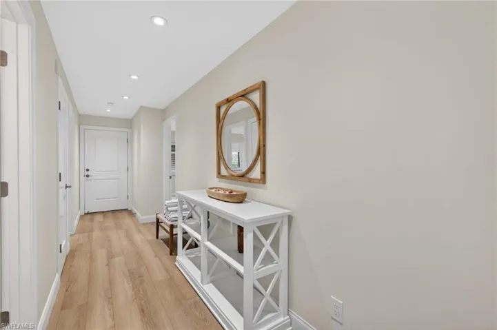 2721 W Gulf Dr 108, Sanibel, Florida 33957