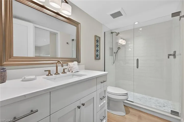 2721 W Gulf Dr 108, Sanibel, Florida 33957